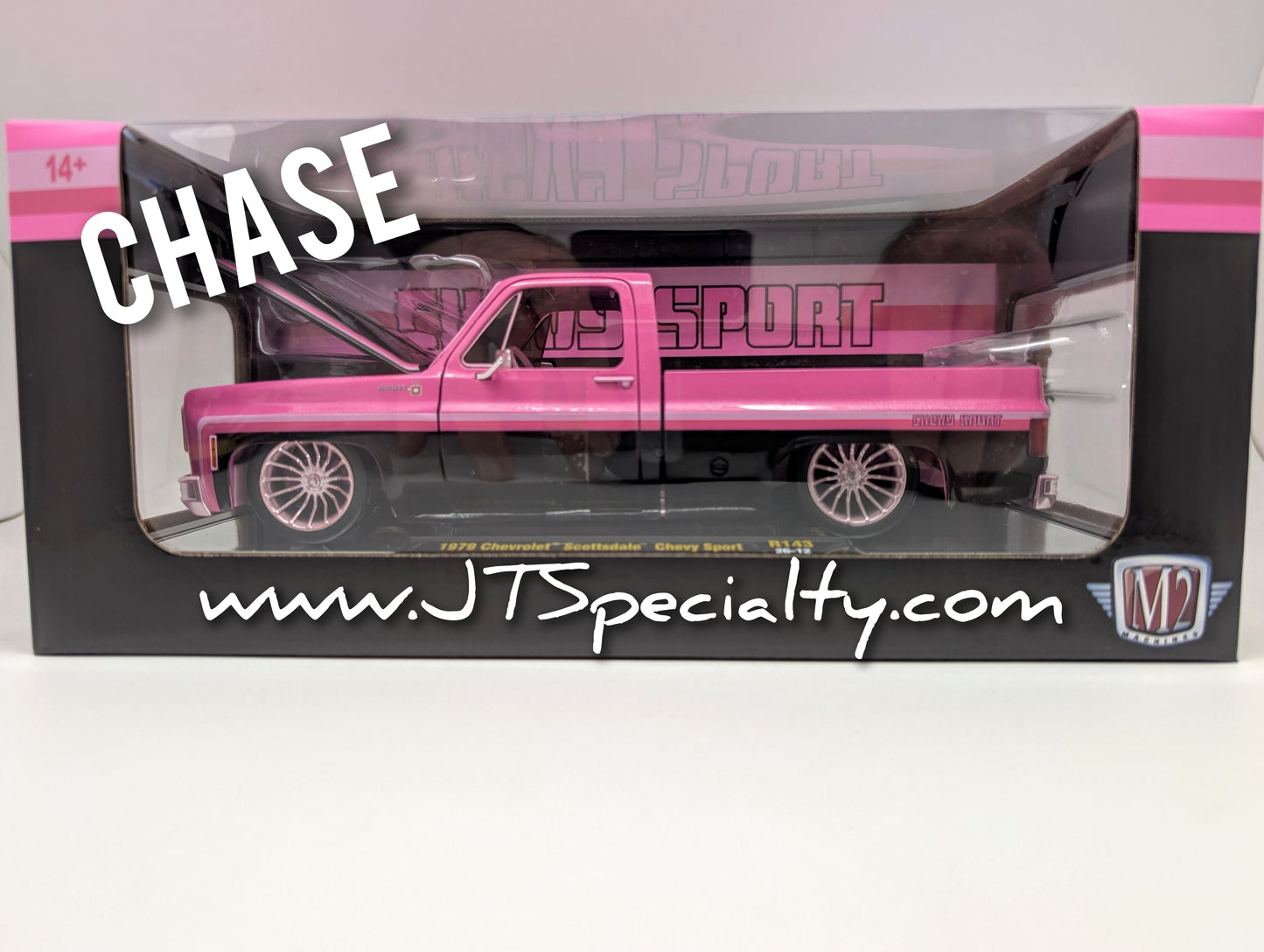 M2 CHASE 1:24 Scale - 1979 Chevrolet Scottsdale Chevy Sport