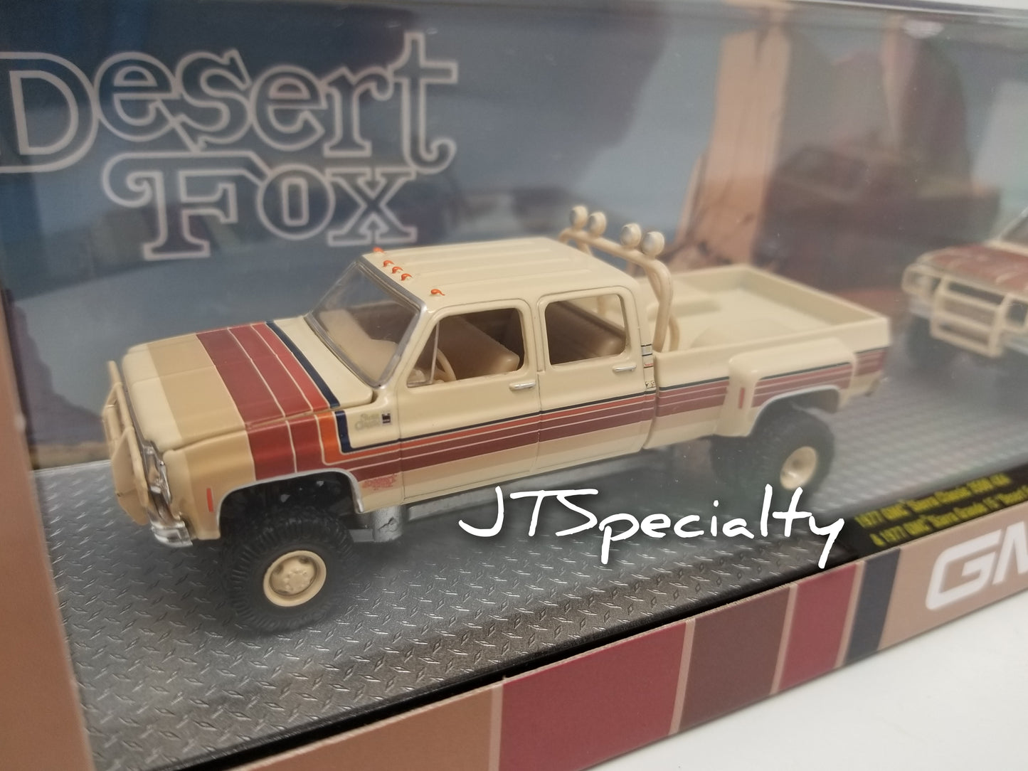 M2 1977 GMC Sierra 3500 4x4 & 1977 Grande 15 Desert Fox - Auto Hauler