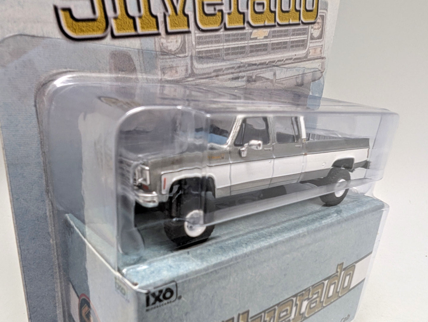 iXO CHASE 1978 Chevrolet Silverado K30 Crew Cab Fleetside