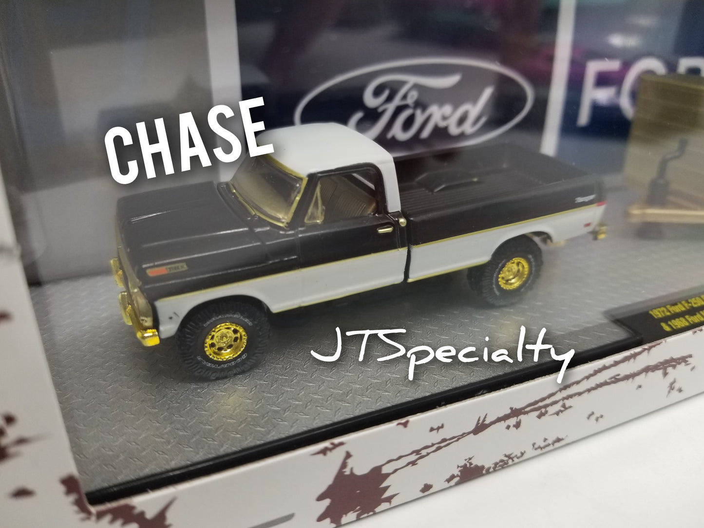 M2 CHASE 1972 Ford F-250 Ranger 4X4 & 1969 Mustang GT 390 - Auto Hauler