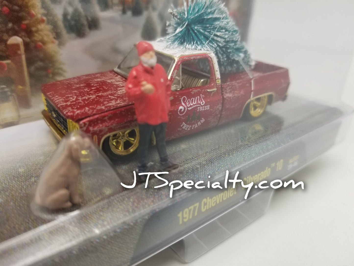 M2 CHASE 1977 Chevrolet Silverado 10 - Sean's Tree Farm Diorama