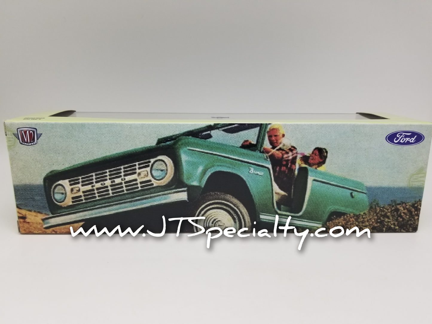 M2 1969 Ford F-100 Ranger Truck & 1971 Bronco - Auto Hauler