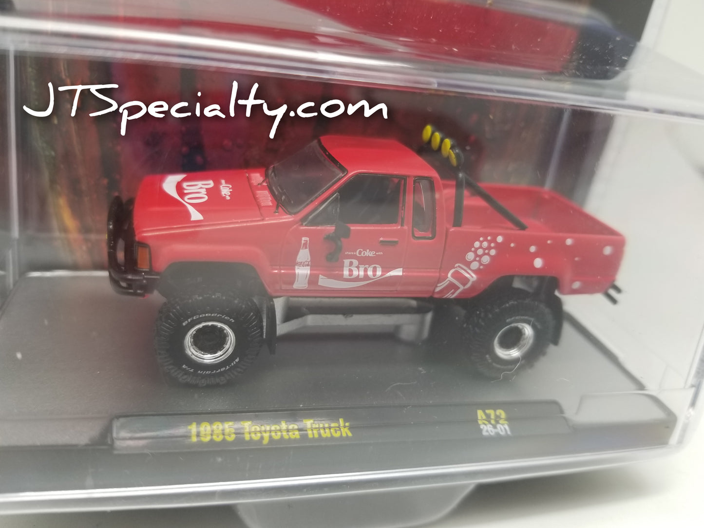 M2 A72 1985 Toyota Truck - Bro - Coca-Cola