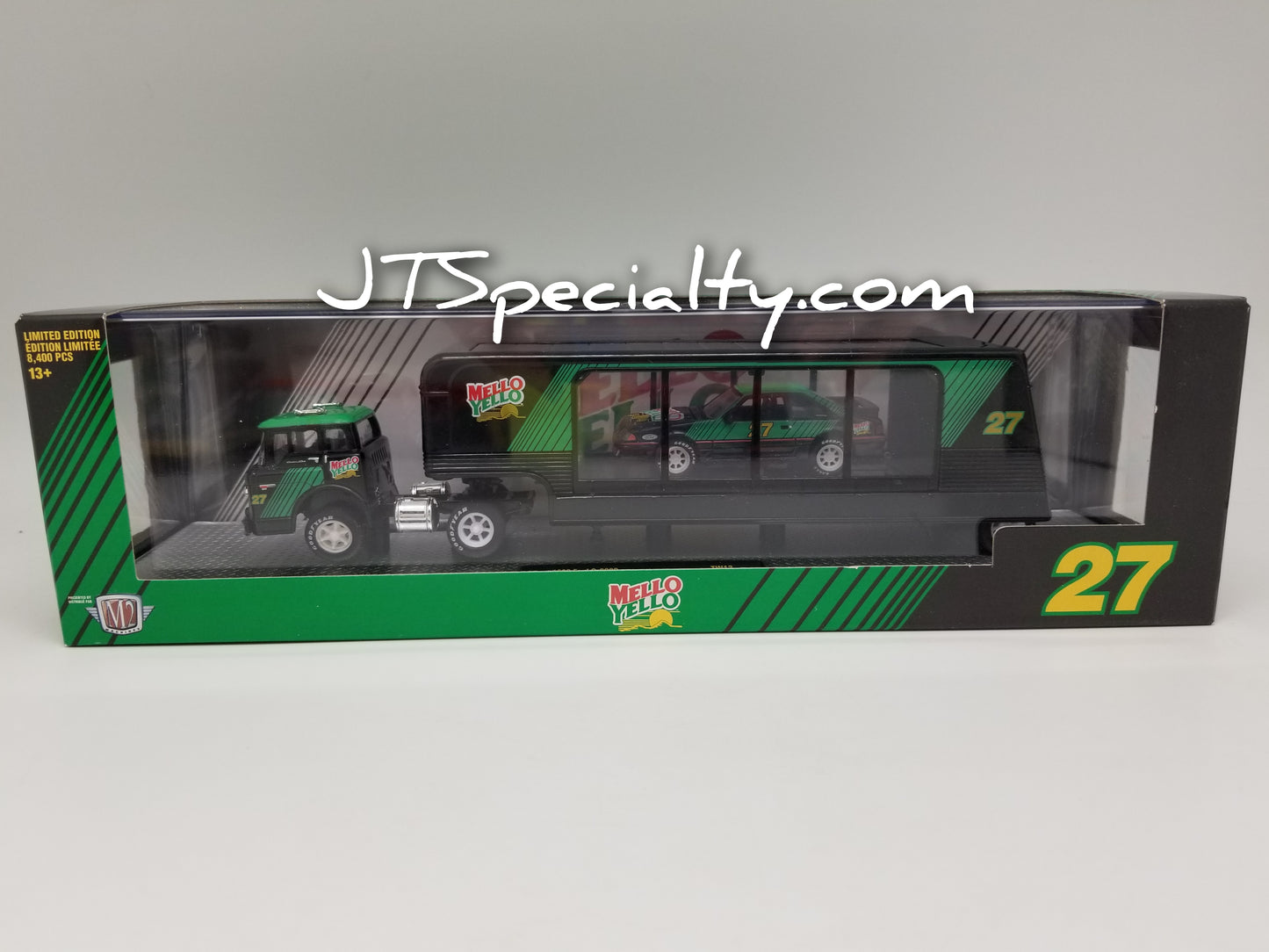 M2 1990 Ford C-8000 & 1987 Mustang GT - Mello Yello Auto Hauler