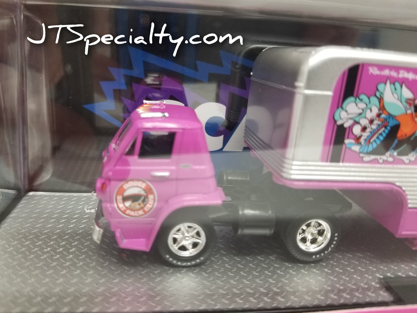 M2 1970 Dodge L600 COE & 1970 Challenger T/A - Auto Hauler