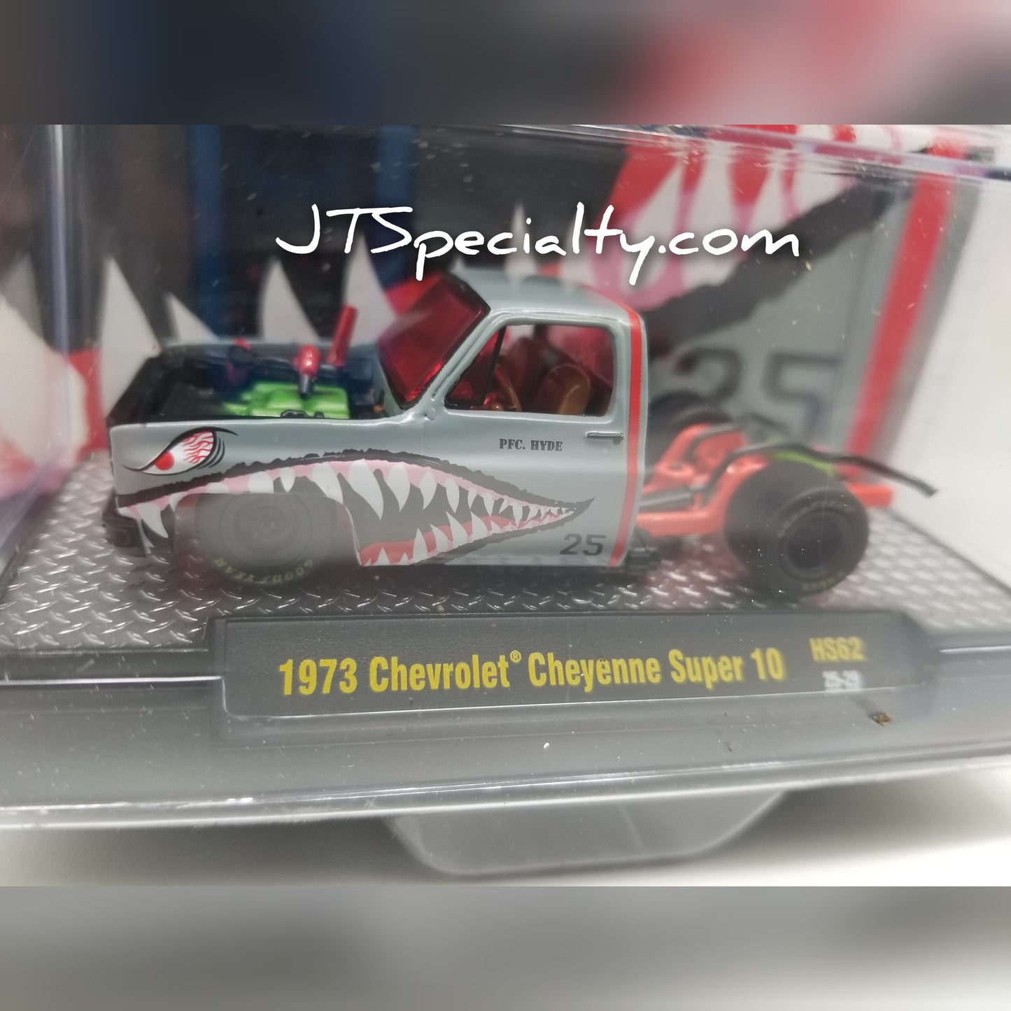 M2 1973 Chevrolet Cheyenne PFC Hyde - HOBBY SPECIAL