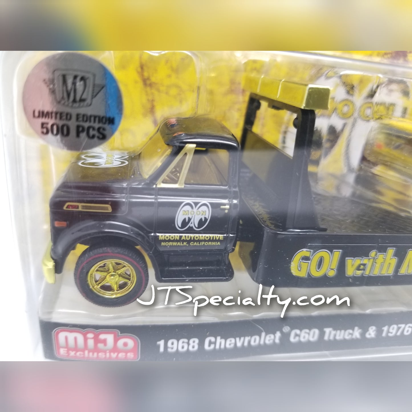 M2 CHASE 1968 Chevrolet C60 Truck & 1976 GMC Sierra Grande 15 - Mooneyes