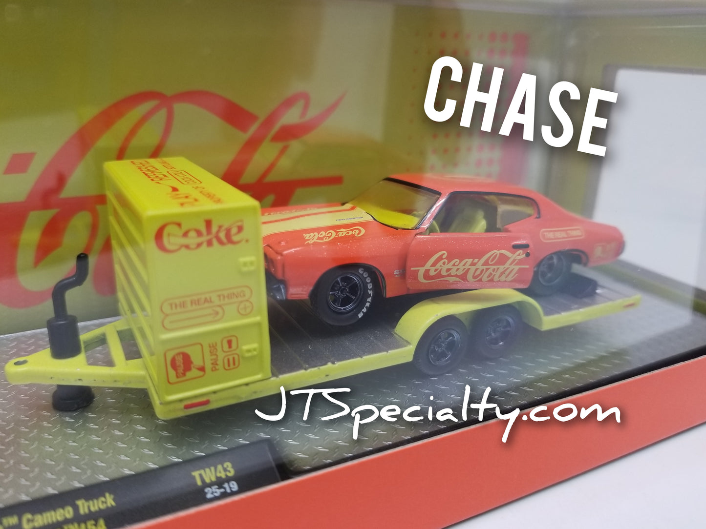 M2 CHASE 1958 Chevrolet Apache Cameo Truck & 1970 Chevelle SS 454 – Coca-Cola Auto Hauler