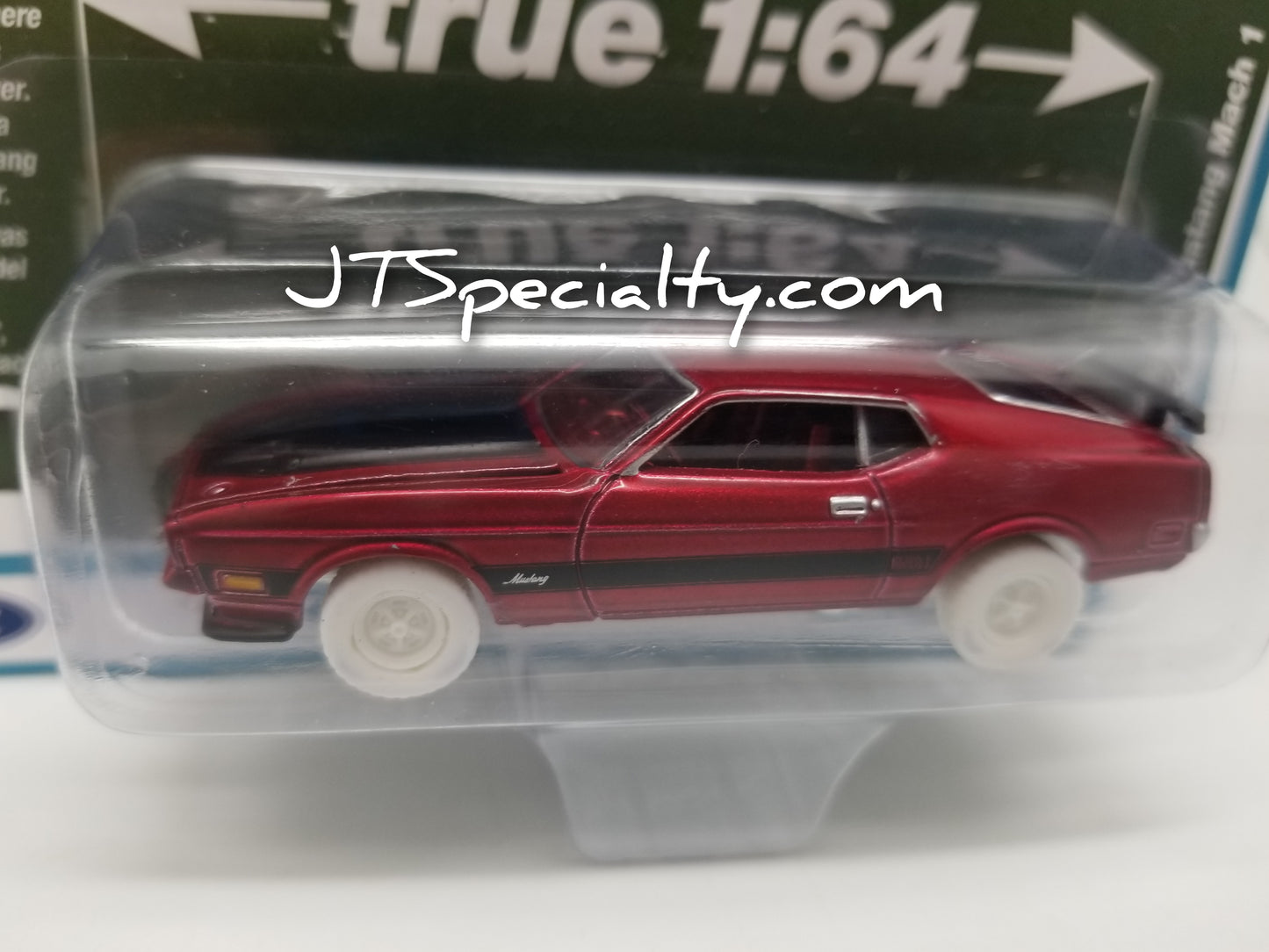 AW CHASE 1973 Ford Mustang Mach 1 - ULTRA RED