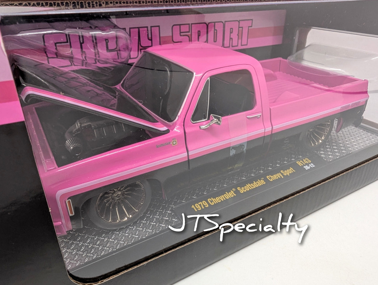 M2 1:24 Scale - 1979 Chevrolet Scottsdale Chevy Sport