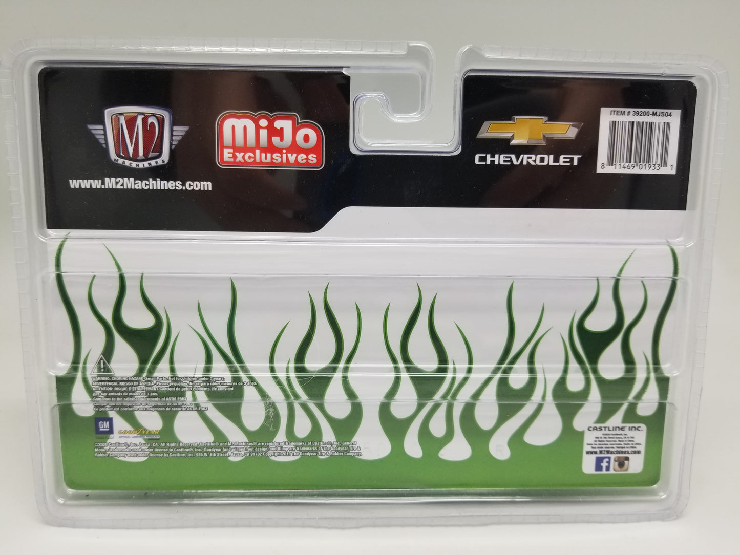 M2 CHASE 1968 Chevrolet C60 Truck & 1979 Silverado - Flamed