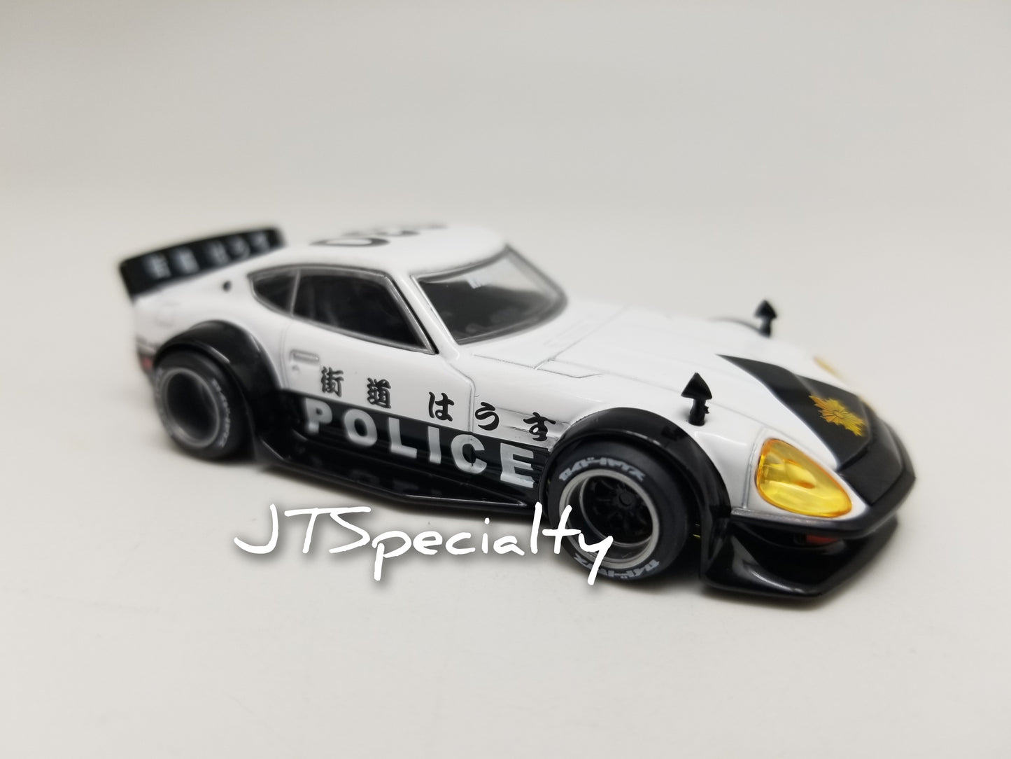 Kaido House 208 Nissan Fairlady Z Police