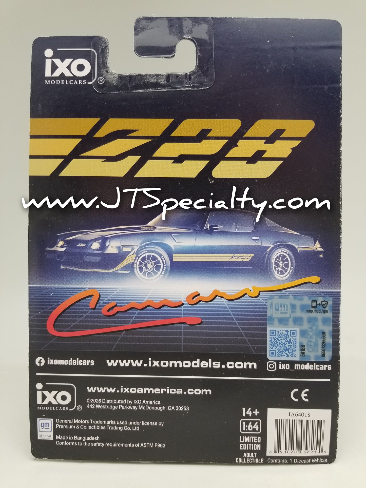 iXO 1981 Chevrolet Camaro Z28 - Dark Blue Metallic