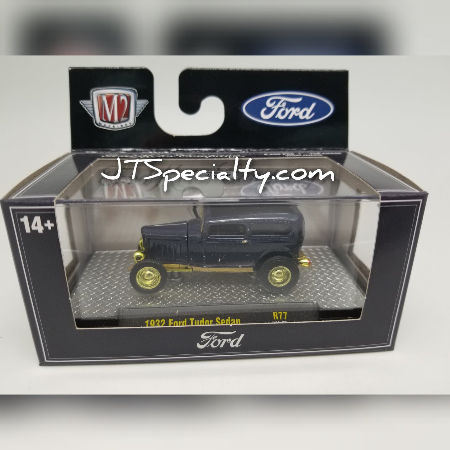 M2 CHASE 1932 Ford Tudor Sedan