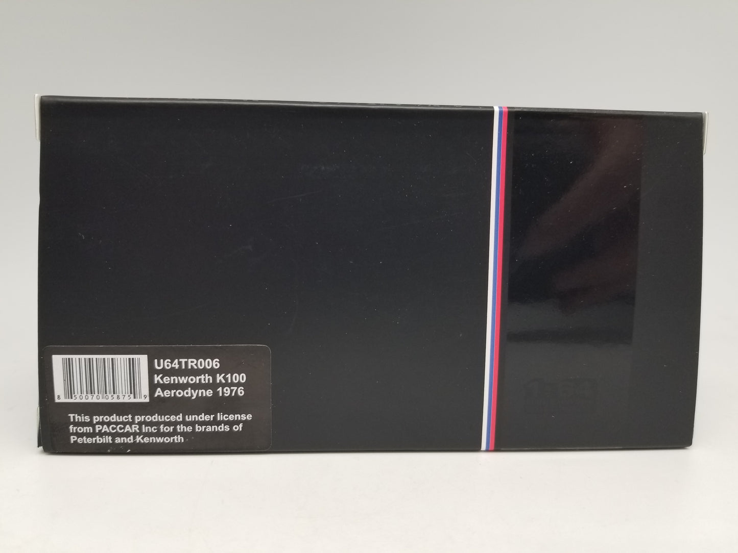 iXO 1976 Kenworth K100 Aerodyne