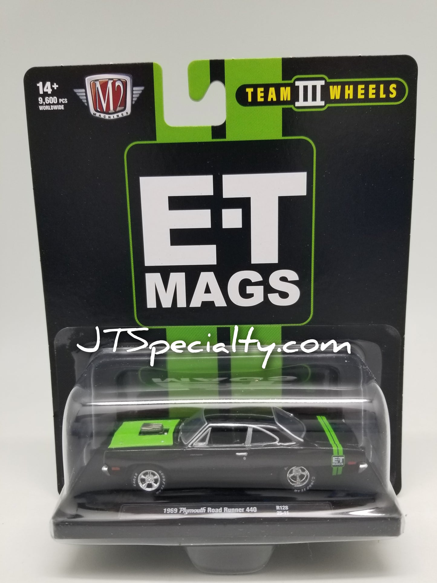 M2 1969 Plymouth Road Runner - ET Mags