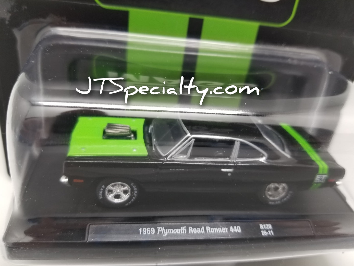 M2 1969 Plymouth Road Runner - ET Mags