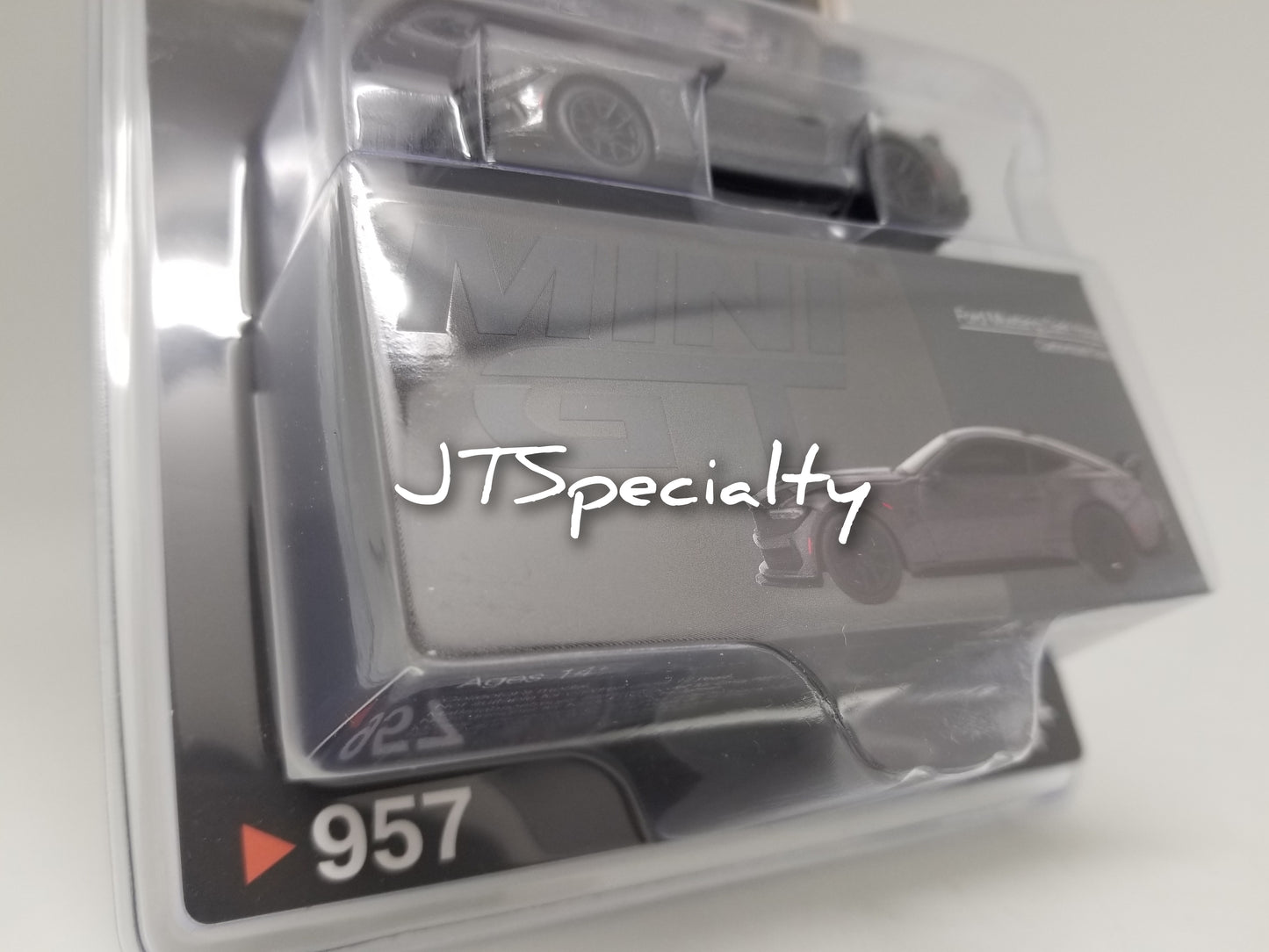 Mini GT 0957 Ford Mustang Dark Horse - Carbonized Gray