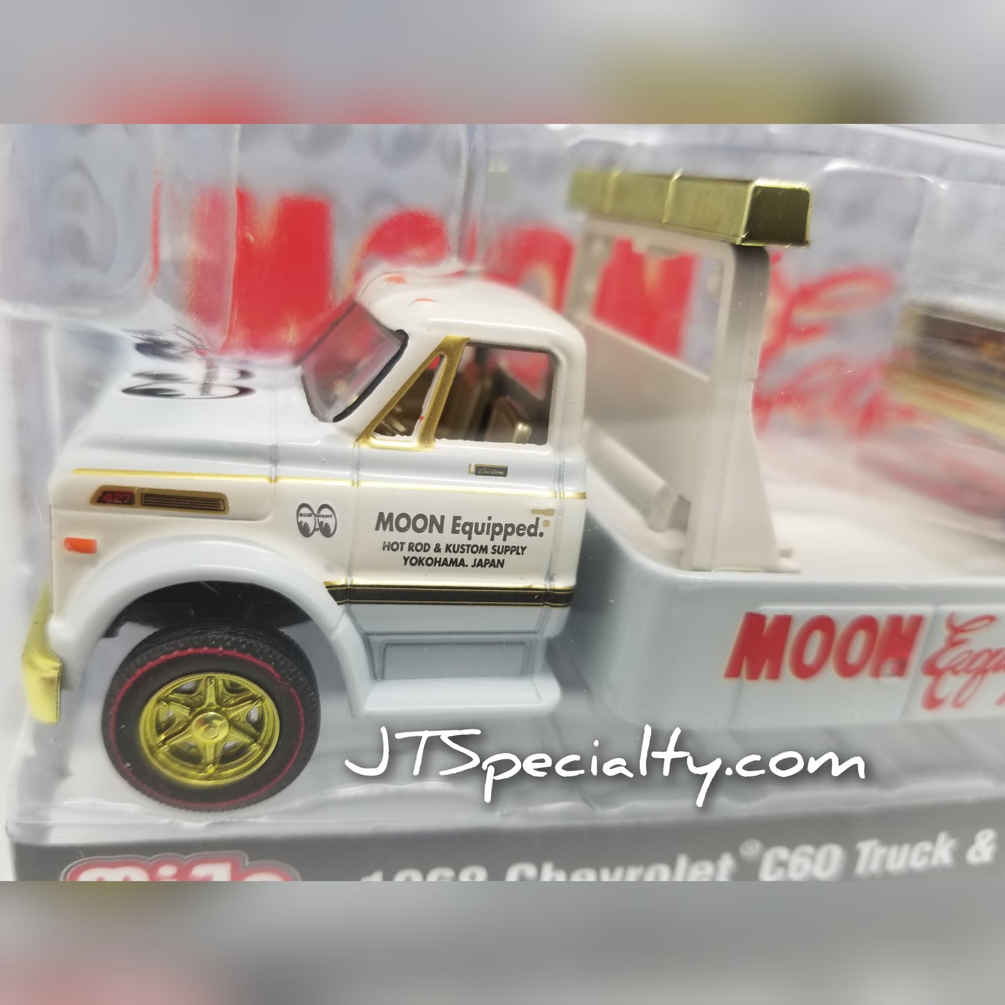 M2 CHASE 1968 Chevrolet C60 Truck & 1978 Silverado - Mooneyes