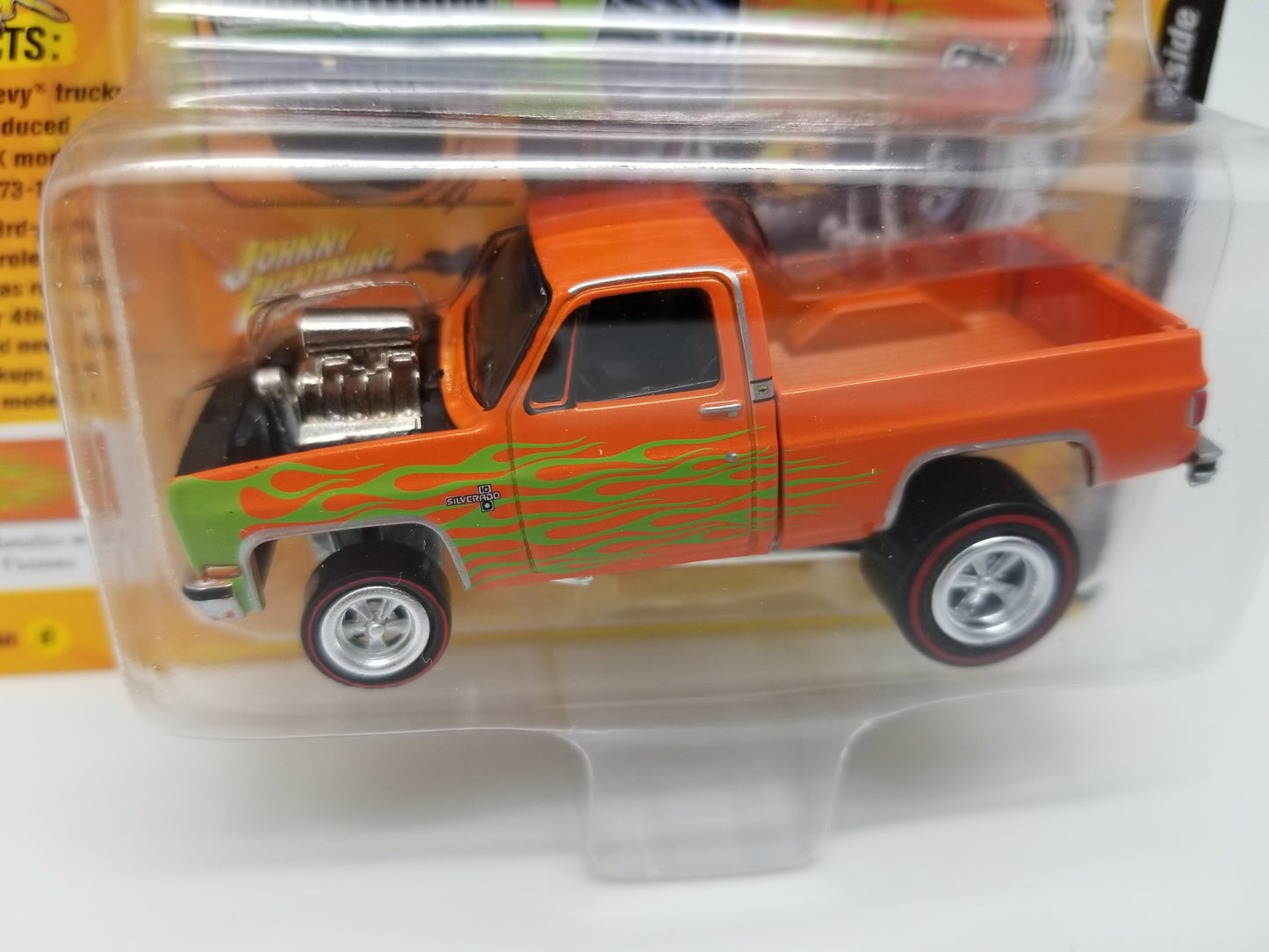 JL ZINGERS! 1981 Chevy Silverado 10 Fleetside - Orange Flambe