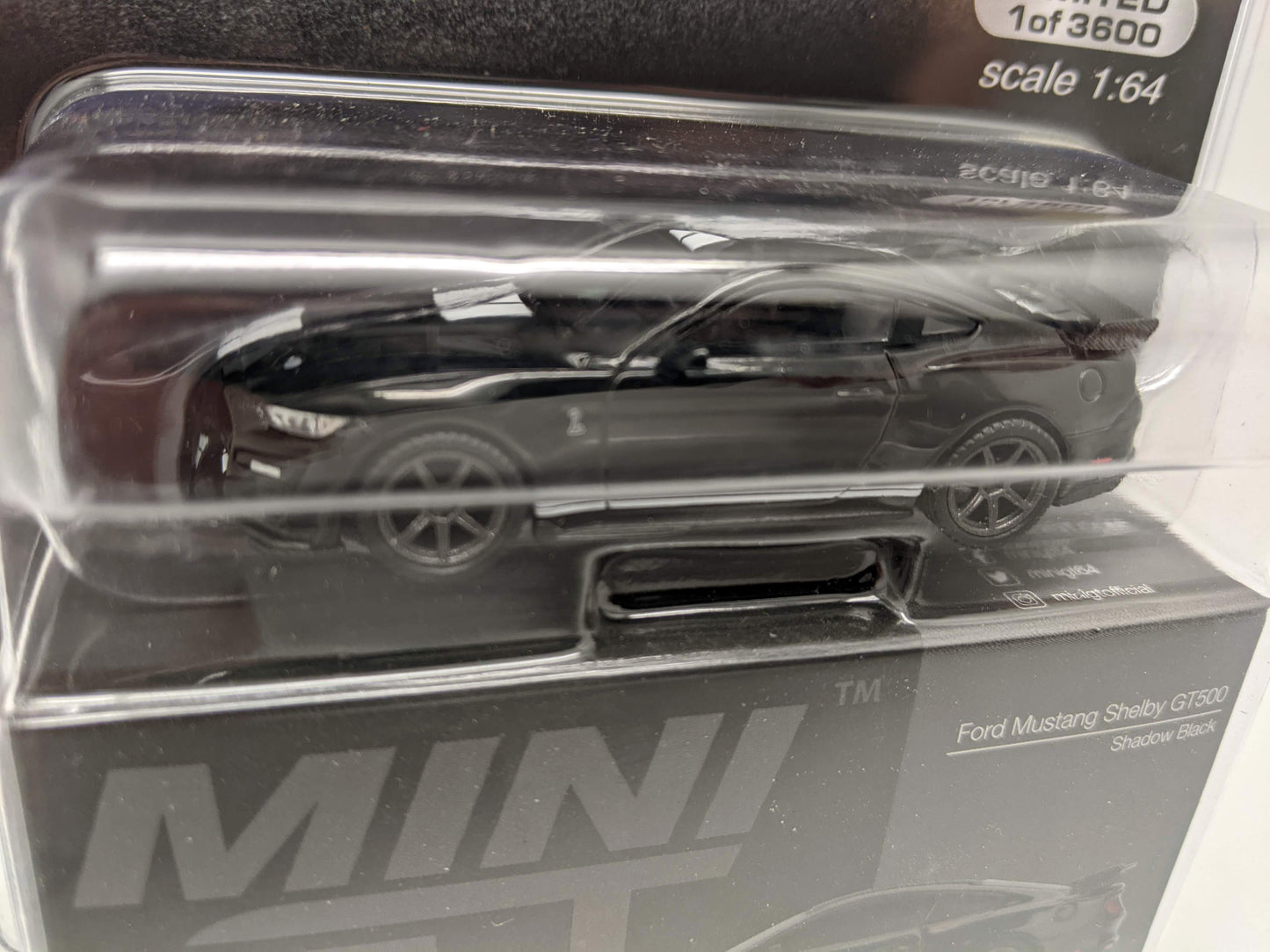 Mini GT 0334 - Ford Mustang Shelby GT500 - Shadow Black