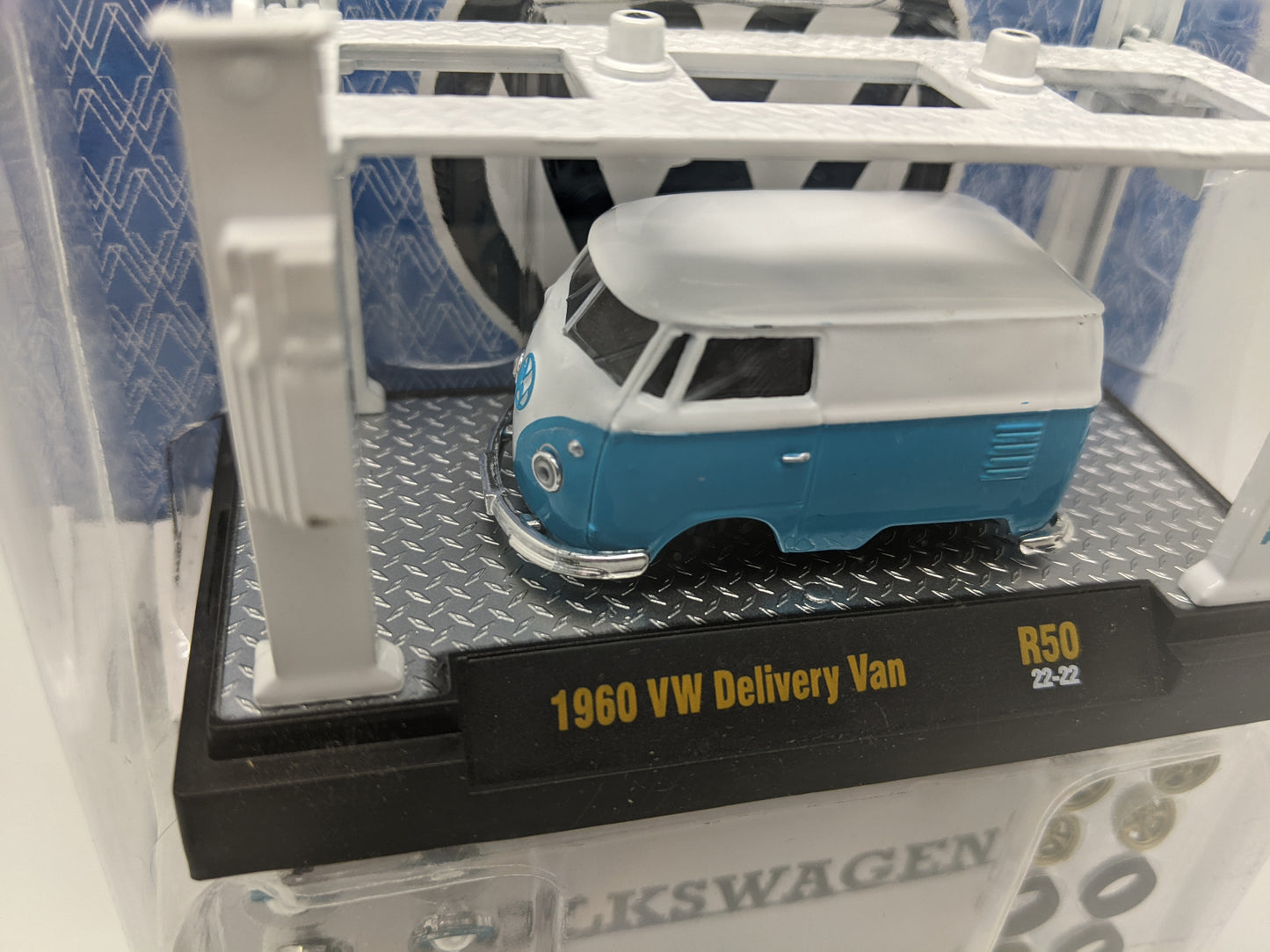 M2 1960 VW Delivery Van - Model Kit